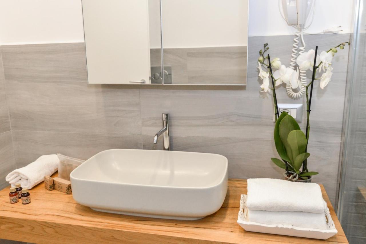 Navona Vita Suites Рим Экстерьер фото